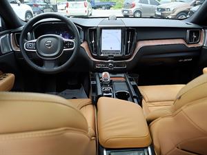Volvo XC60 - Vista 10