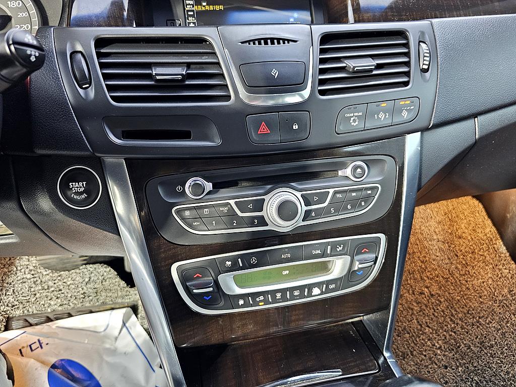 SAMSUNG SM5 2011 Negro - Importación desde Corea - HF Imports Iquique - Foto 14