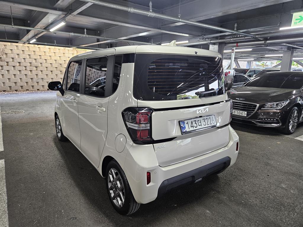 KIA Ray - Vista 4