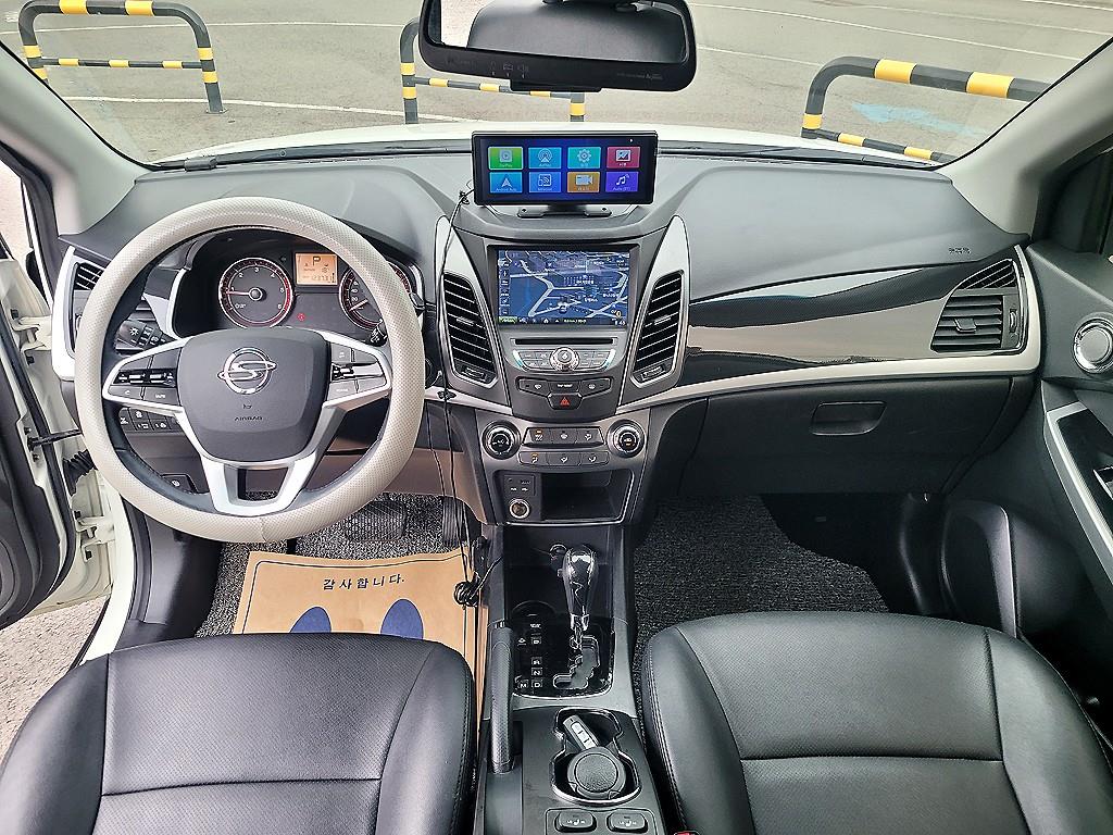 Ssangyong Korando - Vista 5