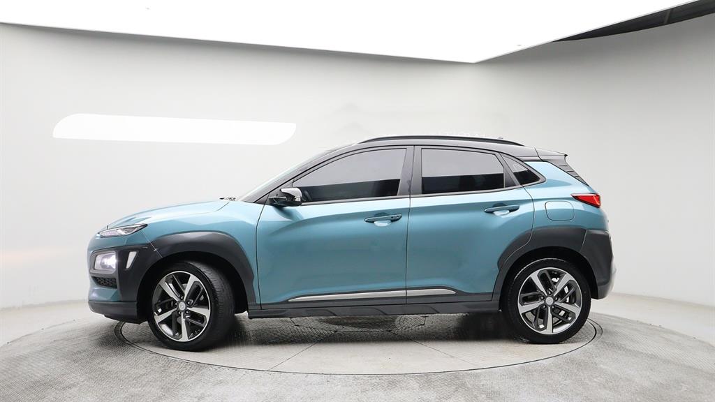 HYUNDAI Kona - Vista 3