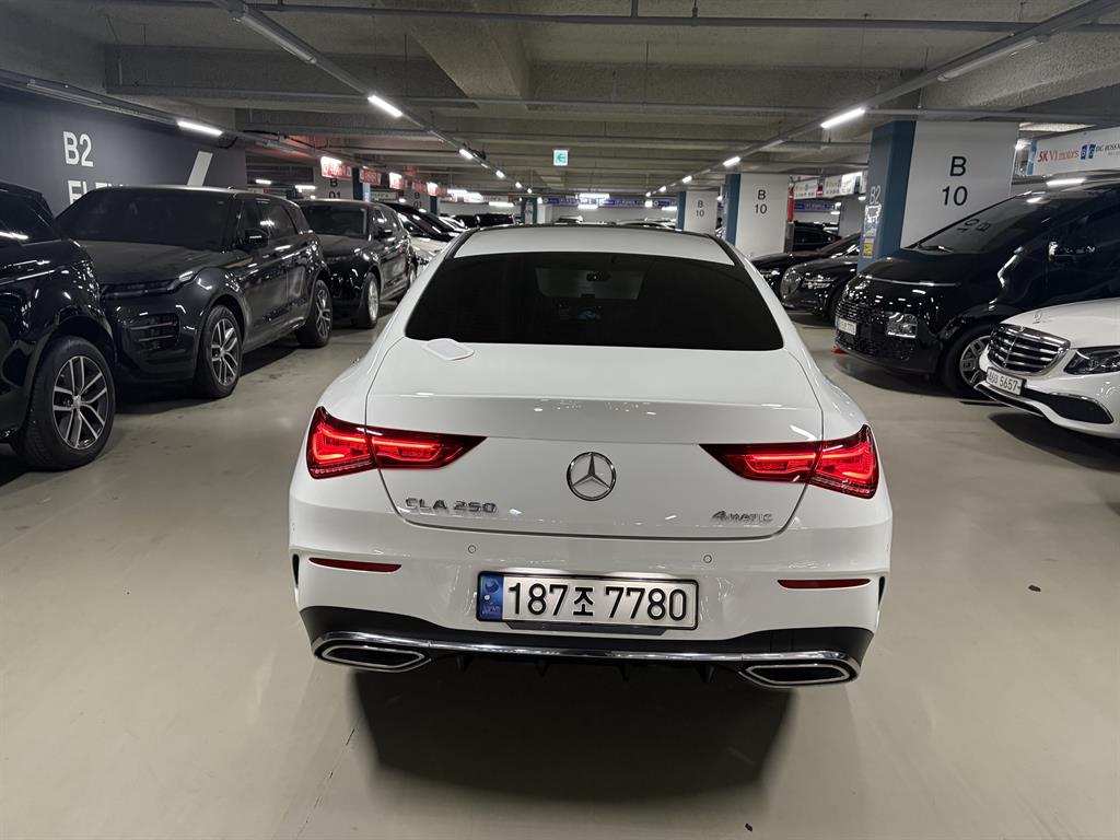 Mercedes Benz CLA Class - Vista 5