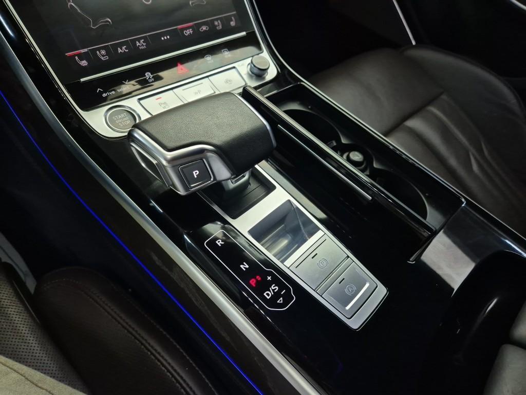 Audi A8 - Vista 8