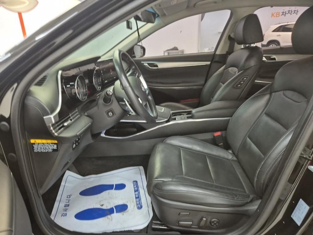 HYUNDAI Grandeur - Vista 11