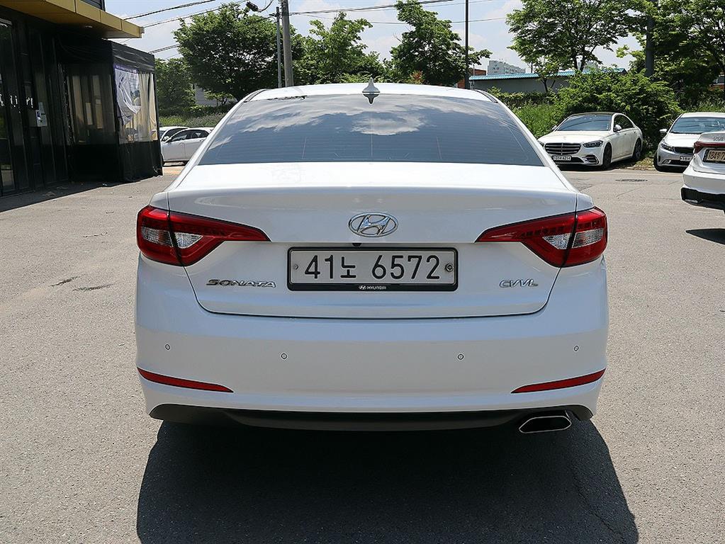 HYUNDAI Sonata - Vista 5