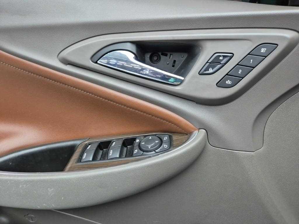 Chevrolet Malibu 2017 Café - Importación desde Corea - HF Imports Iquique - Foto 19
