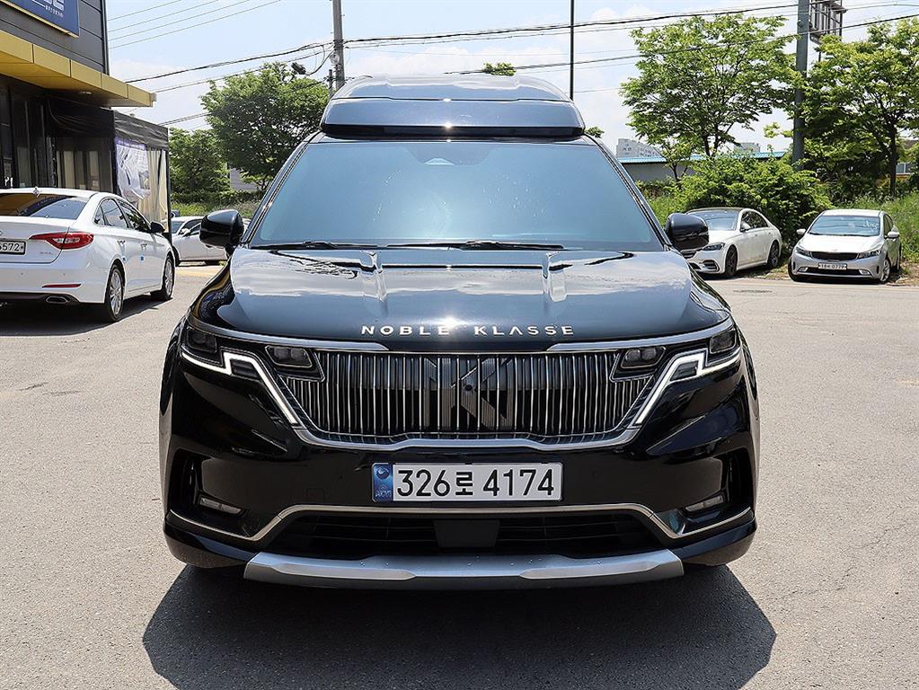 KIA Carnival - Vista 3