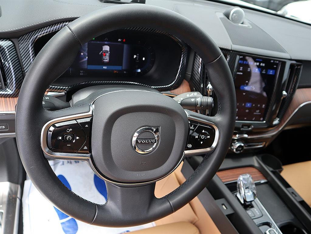 Volvo XC60 2023 Blanco - Importación desde Corea - HF Imports Iquique - Foto 8