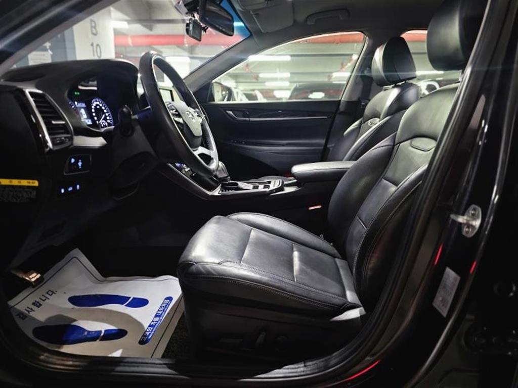HYUNDAI Grandeur - Vista 6