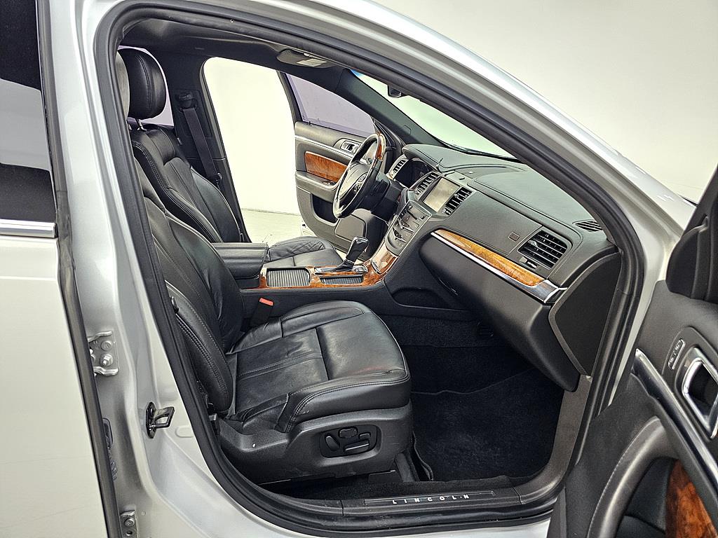 Lincoln MKS - Vista 11
