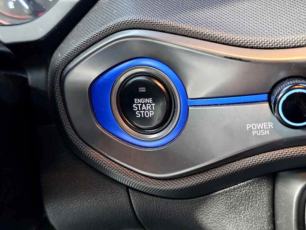 HYUNDAI Veloster 2018 Blanco - Importación desde Corea - HF Imports Iquique - Foto 15