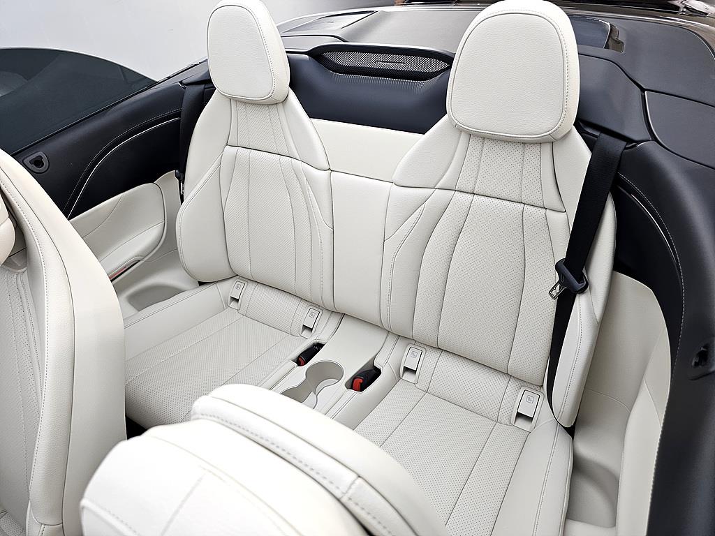 Mercedes Benz CLE Class - Vista 9