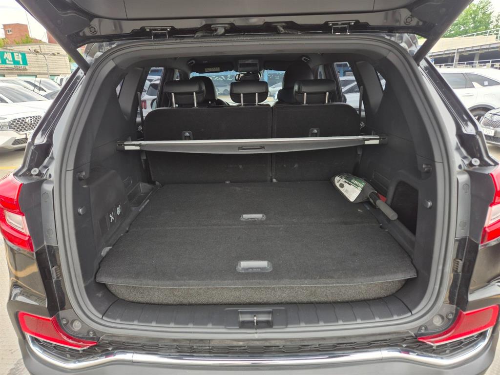 Ssangyong Rexton 2019 Negro - Importación desde Corea - HF Imports Iquique - Foto 18