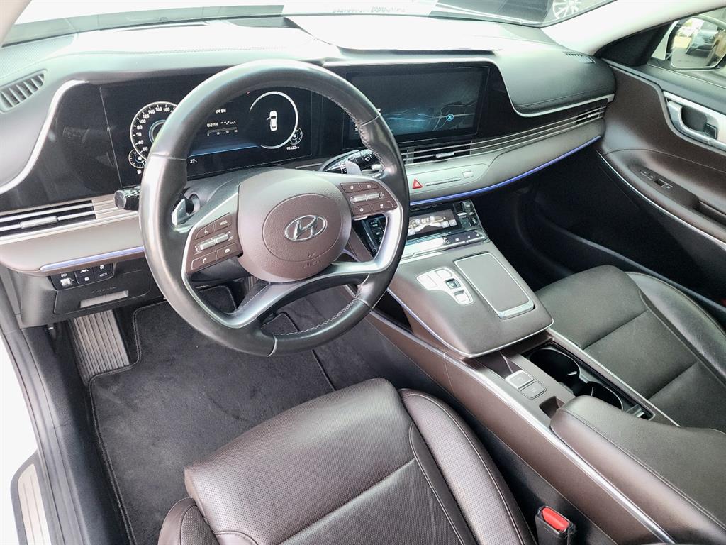 HYUNDAI Grandeur - Vista 8