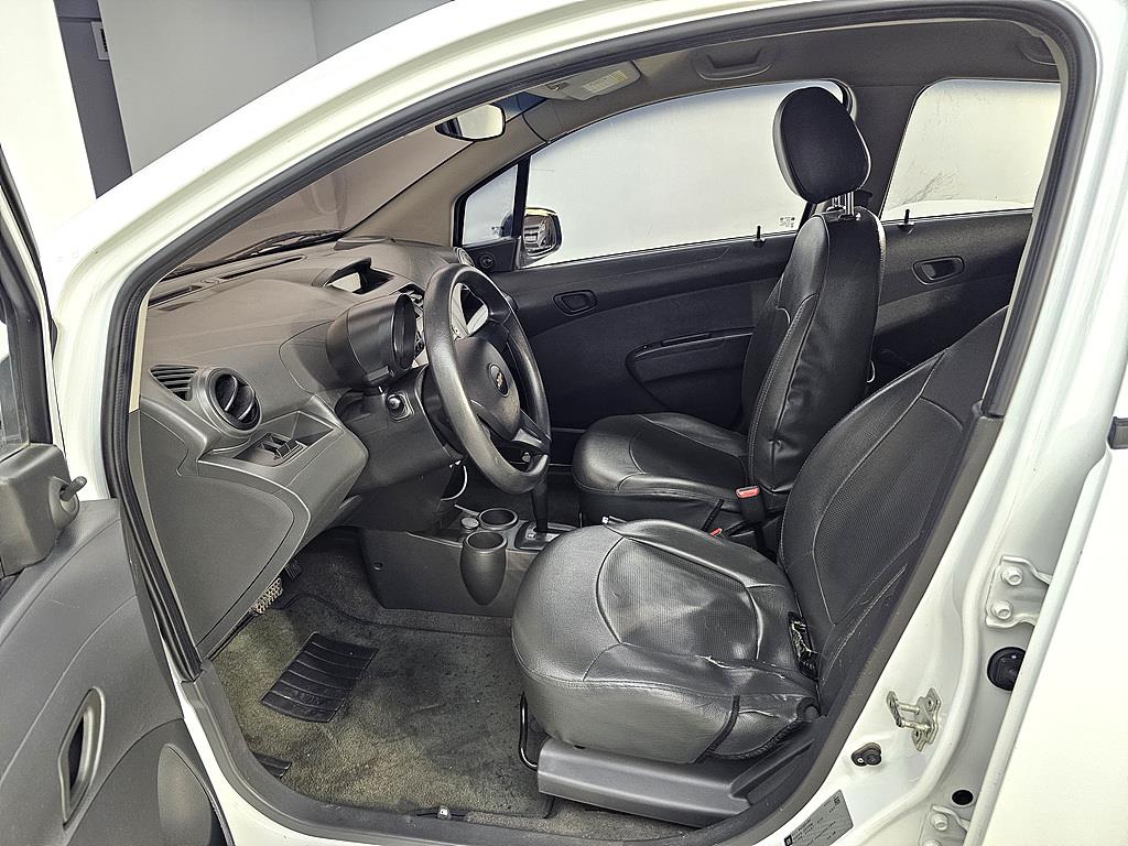 Chevrolet Spark - Vista 8