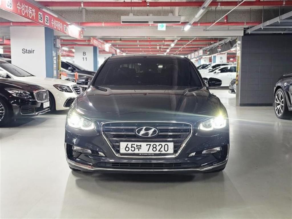 HYUNDAI Grandeur - Vista 2
