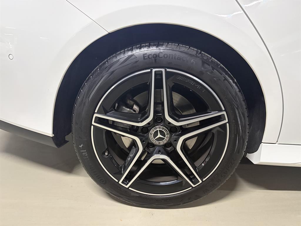 Mercedes Benz CLA Class - Vista 11
