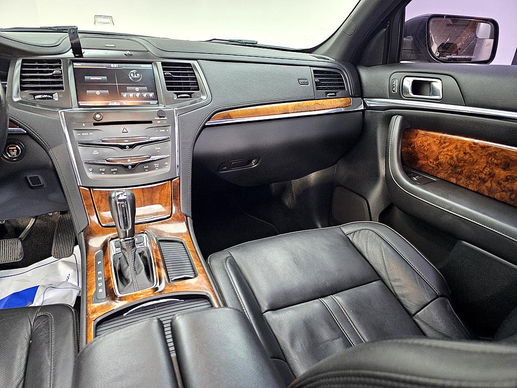 Lincoln MKS - Vista 10
