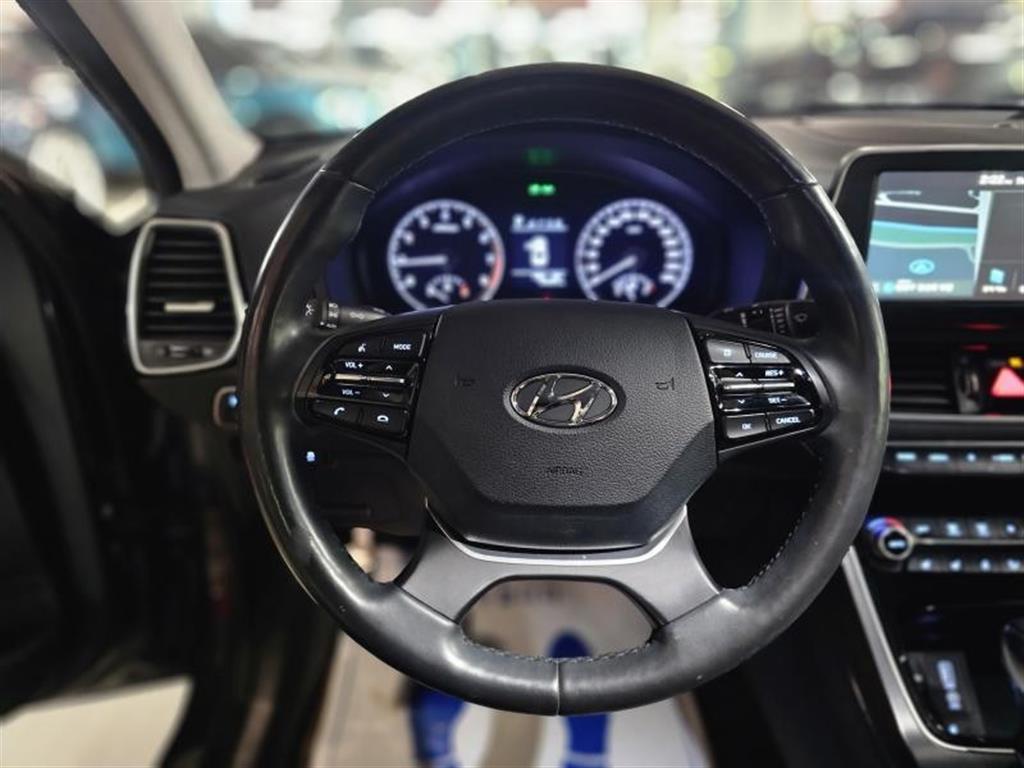 HYUNDAI Grandeur - Vista 9