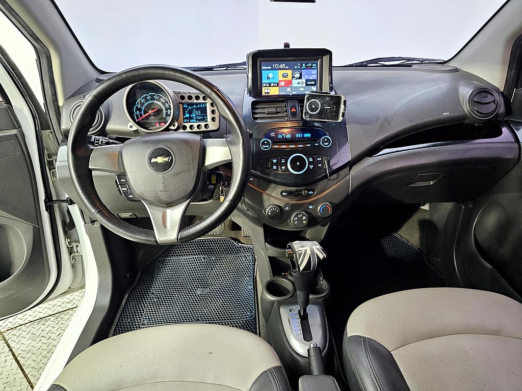 Chevrolet Spark - Vista 5