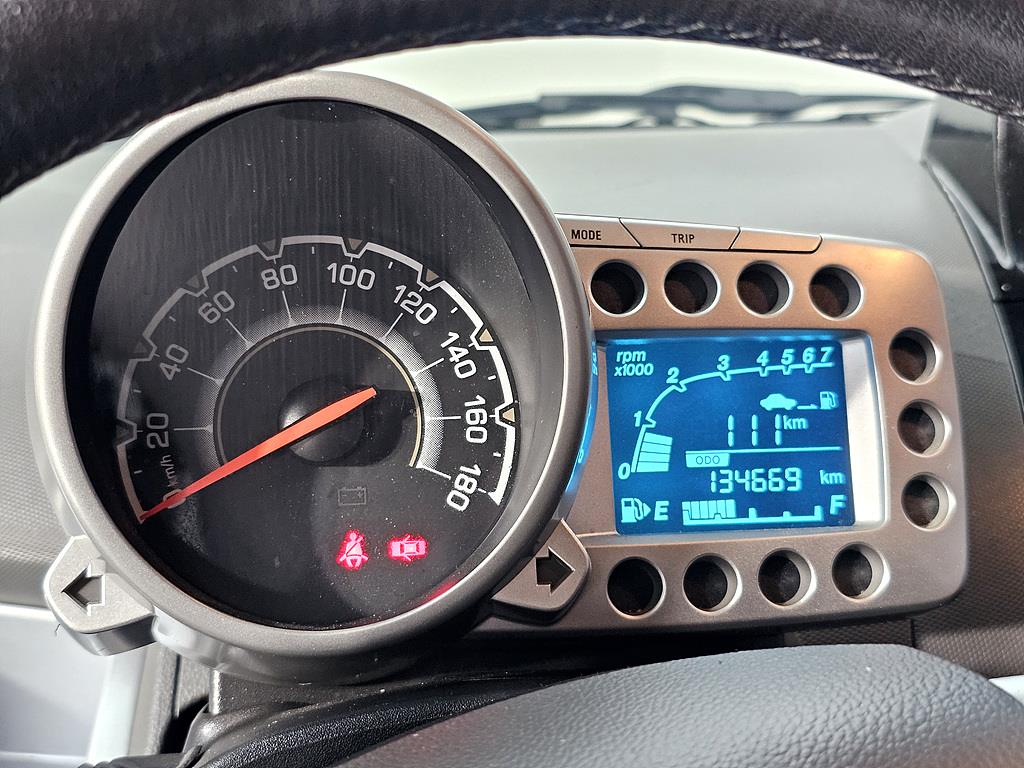 Chevrolet Spark - Vista 7