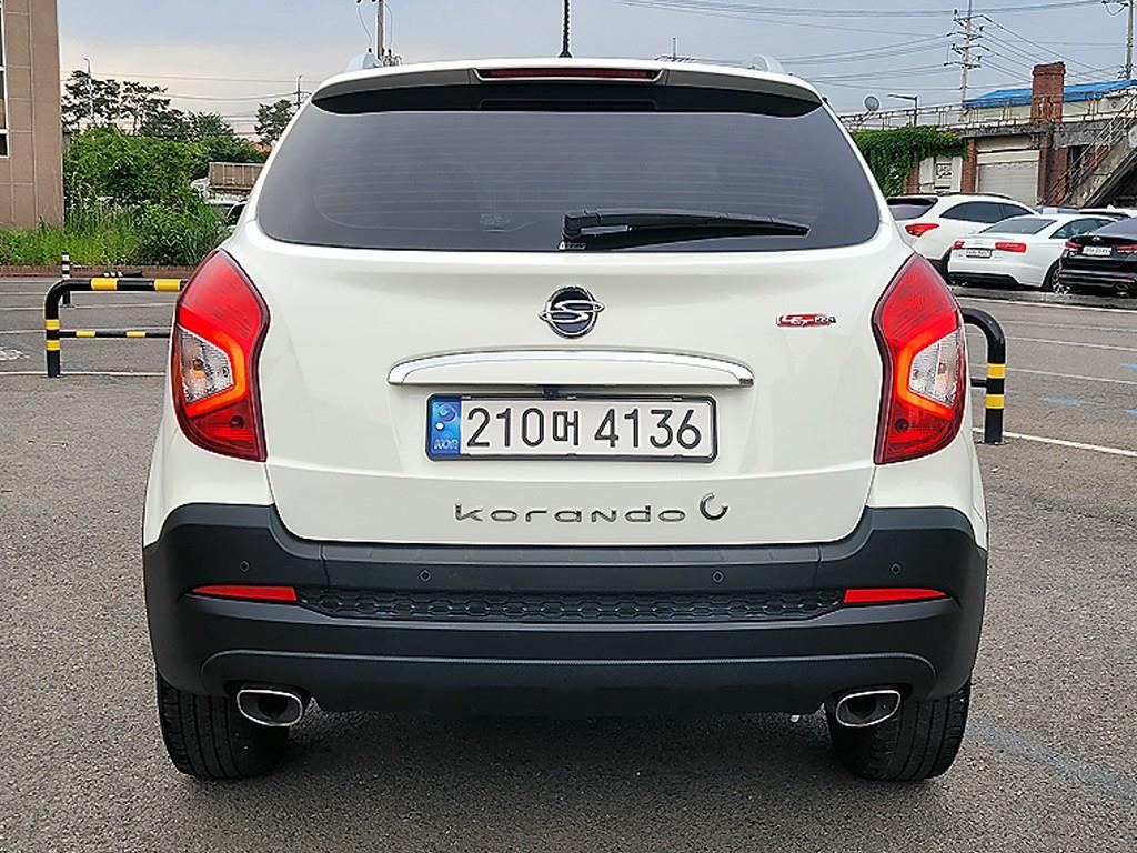Ssangyong Korando - Vista 3