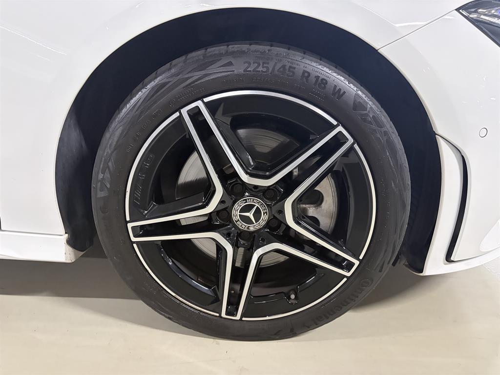 Mercedes Benz CLA Class - Vista 10