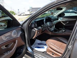 Mercedes Benz E class - Vista 12
