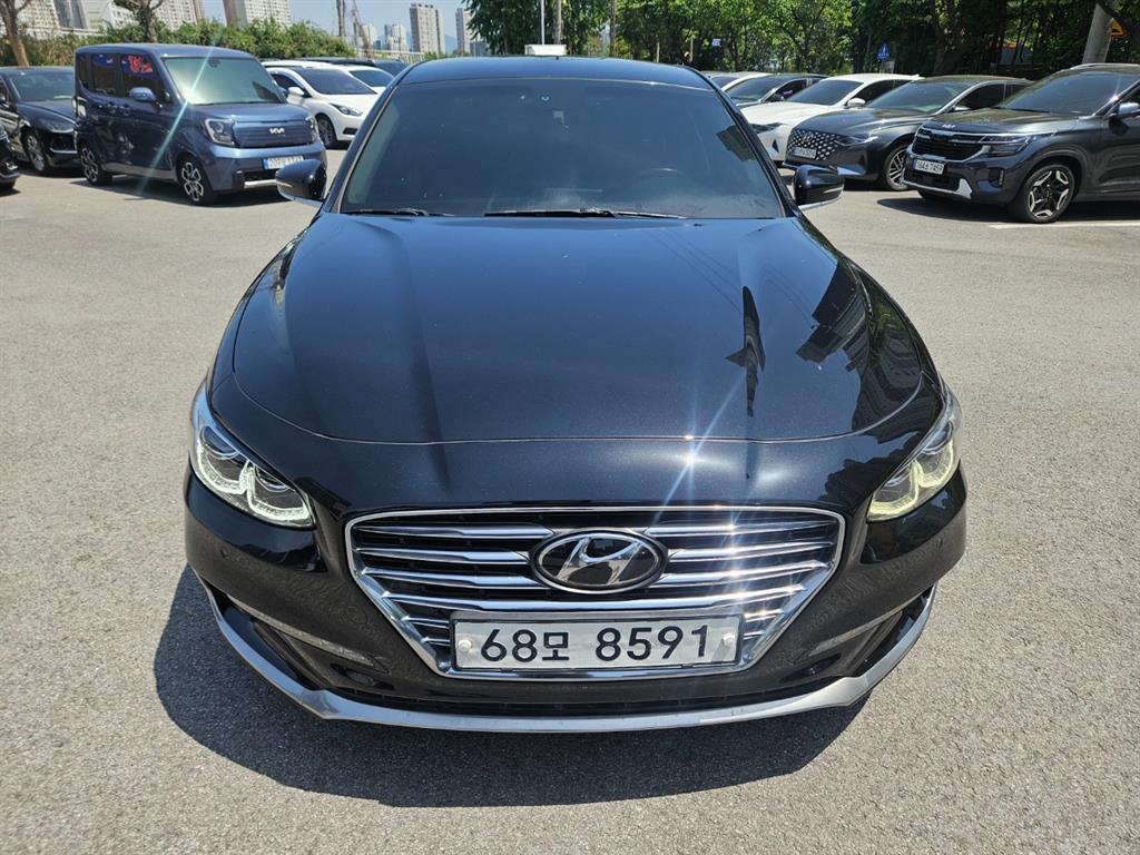 HYUNDAI Grandeur 2017 Negro - Importación desde Corea - HF Imports Iquique - Foto 1