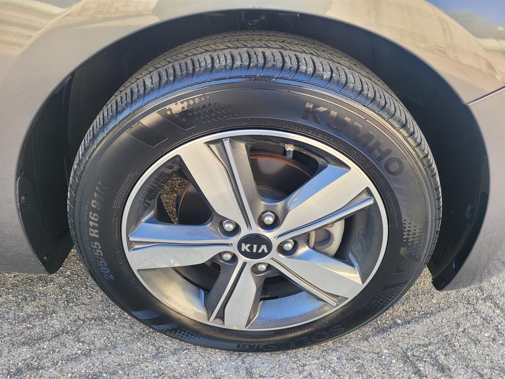 KIA K3 2018 Gris - Importación desde Corea - HF Imports Iquique - Foto 19