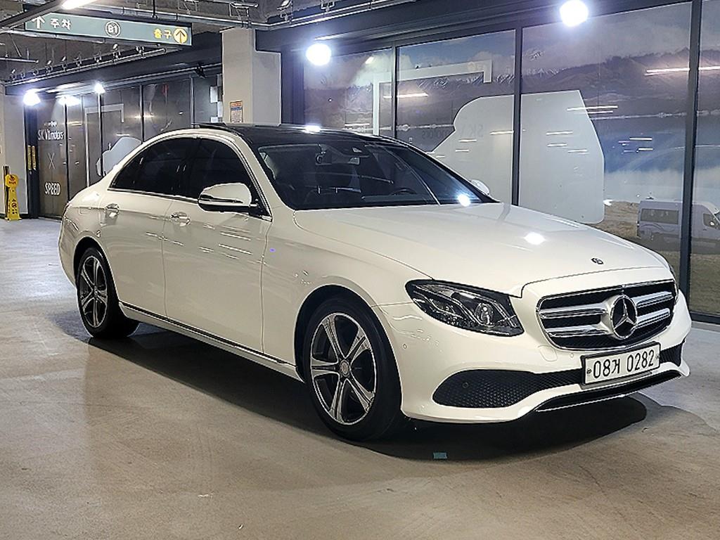 Mercedes Benz E class 2017 - Importación desde Corea - HF Imports Iquique - Foto 1