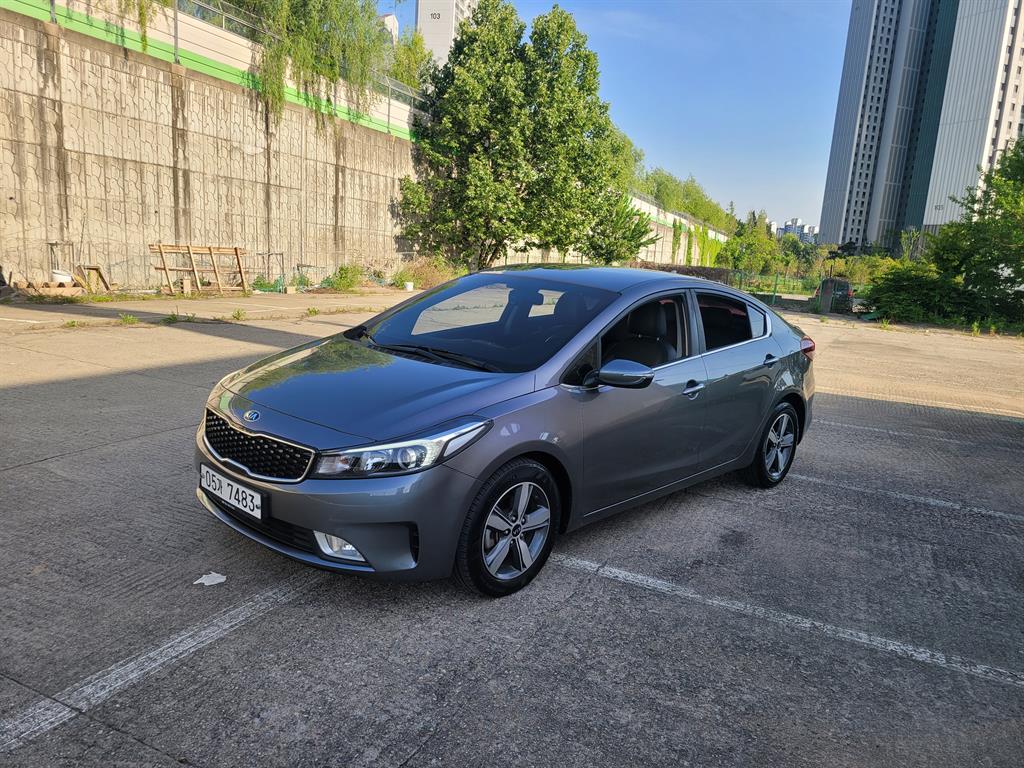 KIA K3 - Vista 2