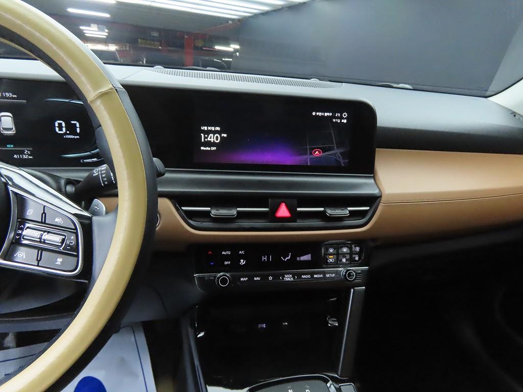 KIA Seltos - Vista 10