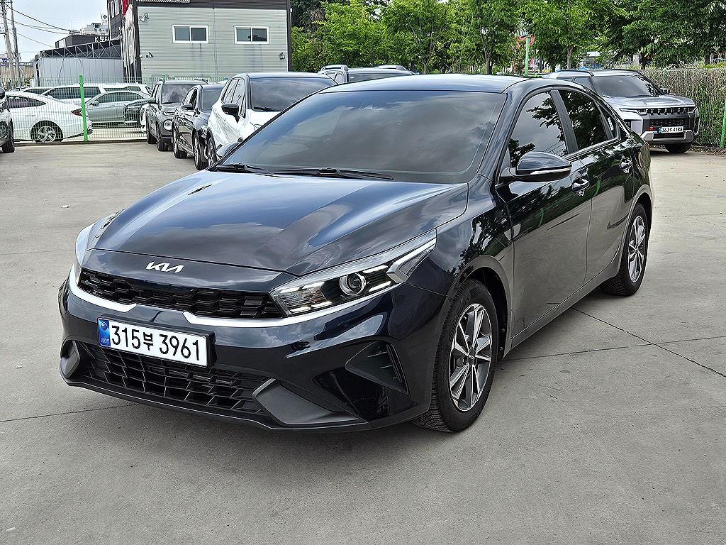 KIA K3 - Vista 2