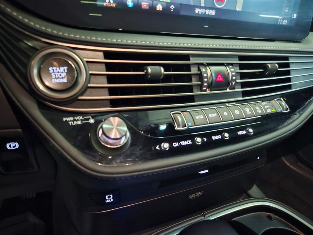Lexus LS - Vista 10