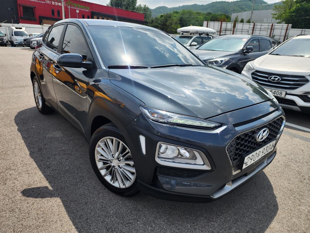 HYUNDAI Kona - Vista 3
