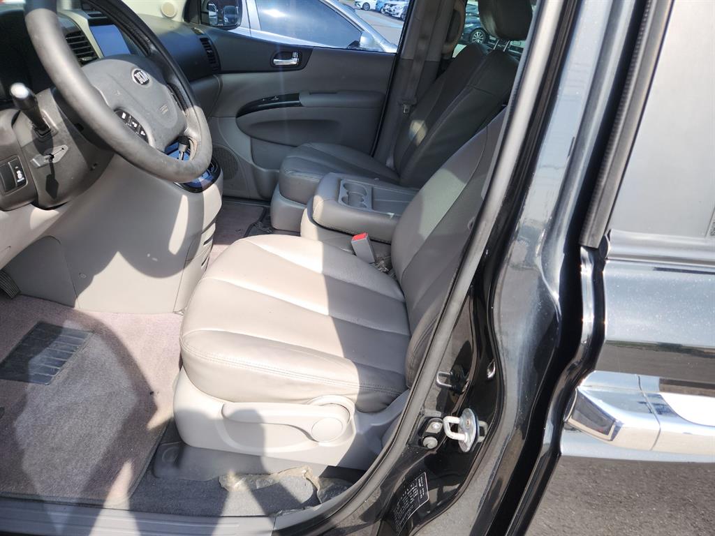 KIA Carnival 2013 Negro - Importación desde Corea - HF Imports Iquique - Foto 14