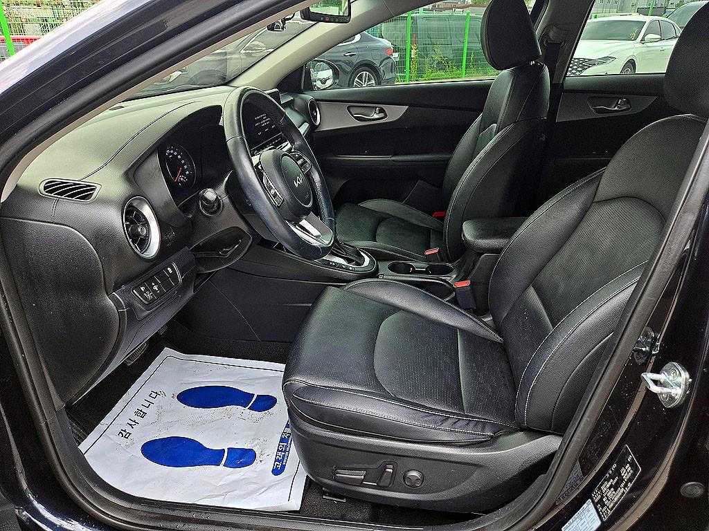 KIA K3 - Vista 6