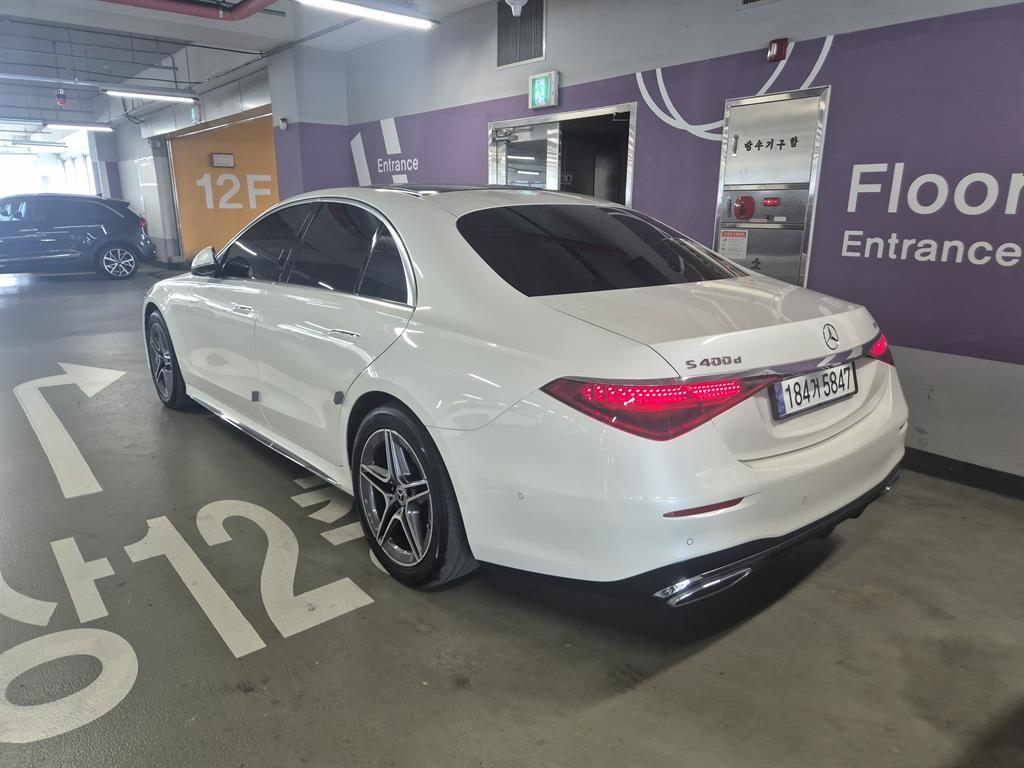 Mercedes Benz S Class - Vista 11