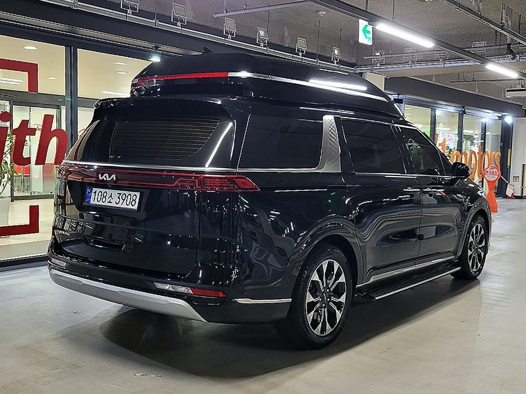 KIA Carnival - Vista 4
