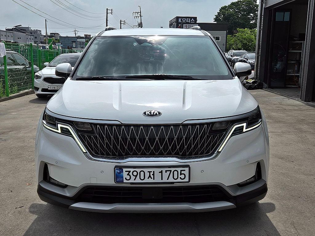 KIA Carnival 2021 Blanco - Importación desde Corea - HF Imports Iquique - Foto 1