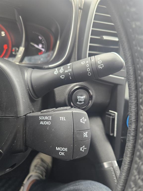 SAMSUNG QM6 2019 Blanco - Importación desde Corea - HF Imports Iquique - Foto 13