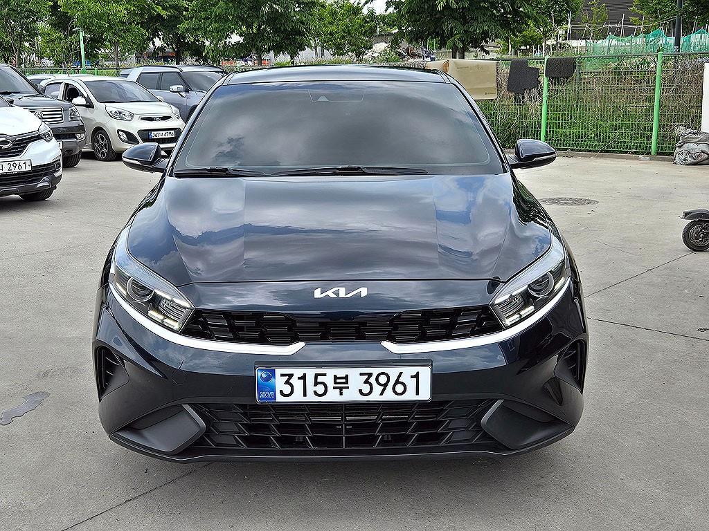 KIA K3 2022 Azul - Importación desde Corea - HF Imports Iquique - Foto 1