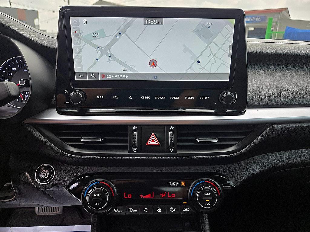 KIA K3 - Vista 10