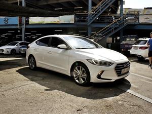HYUNDAI Avante - Vista 4