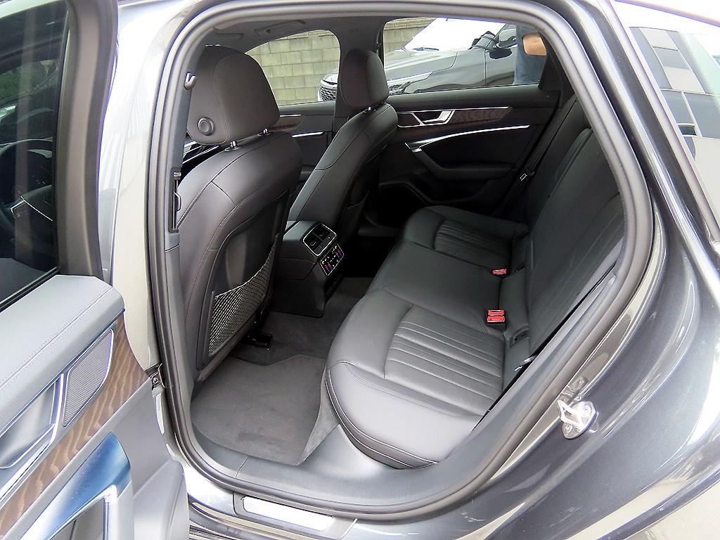 Audi A6 - Vista 6