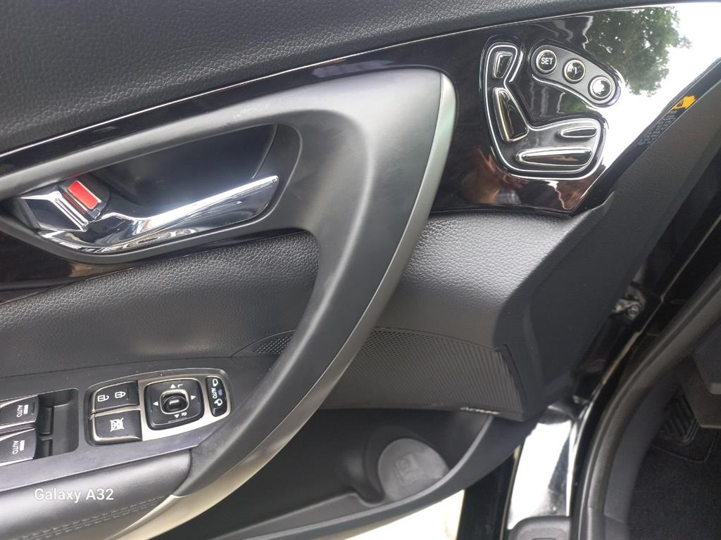 HYUNDAI Grandeur - Vista 7