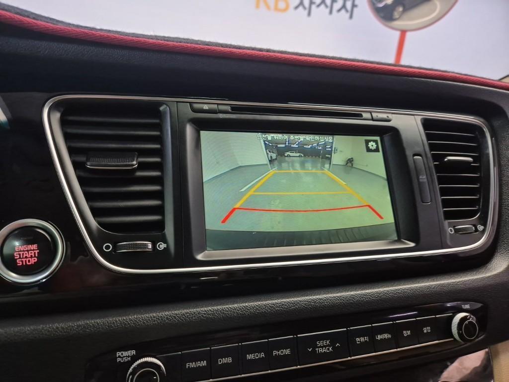 KIA Carnival 2015 Negro - Importación desde Corea - HF Imports Iquique - Foto 15