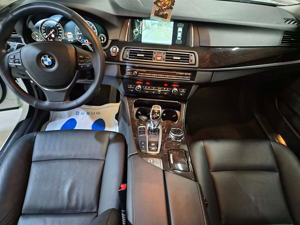 BMW 5 Series - Vista 10