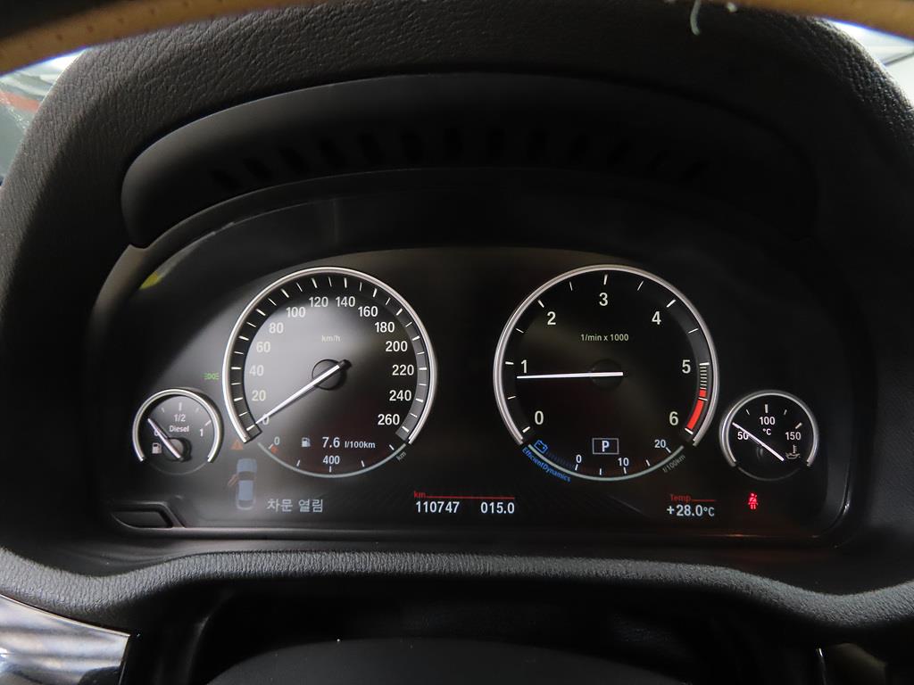 BMW X4 - Vista 9